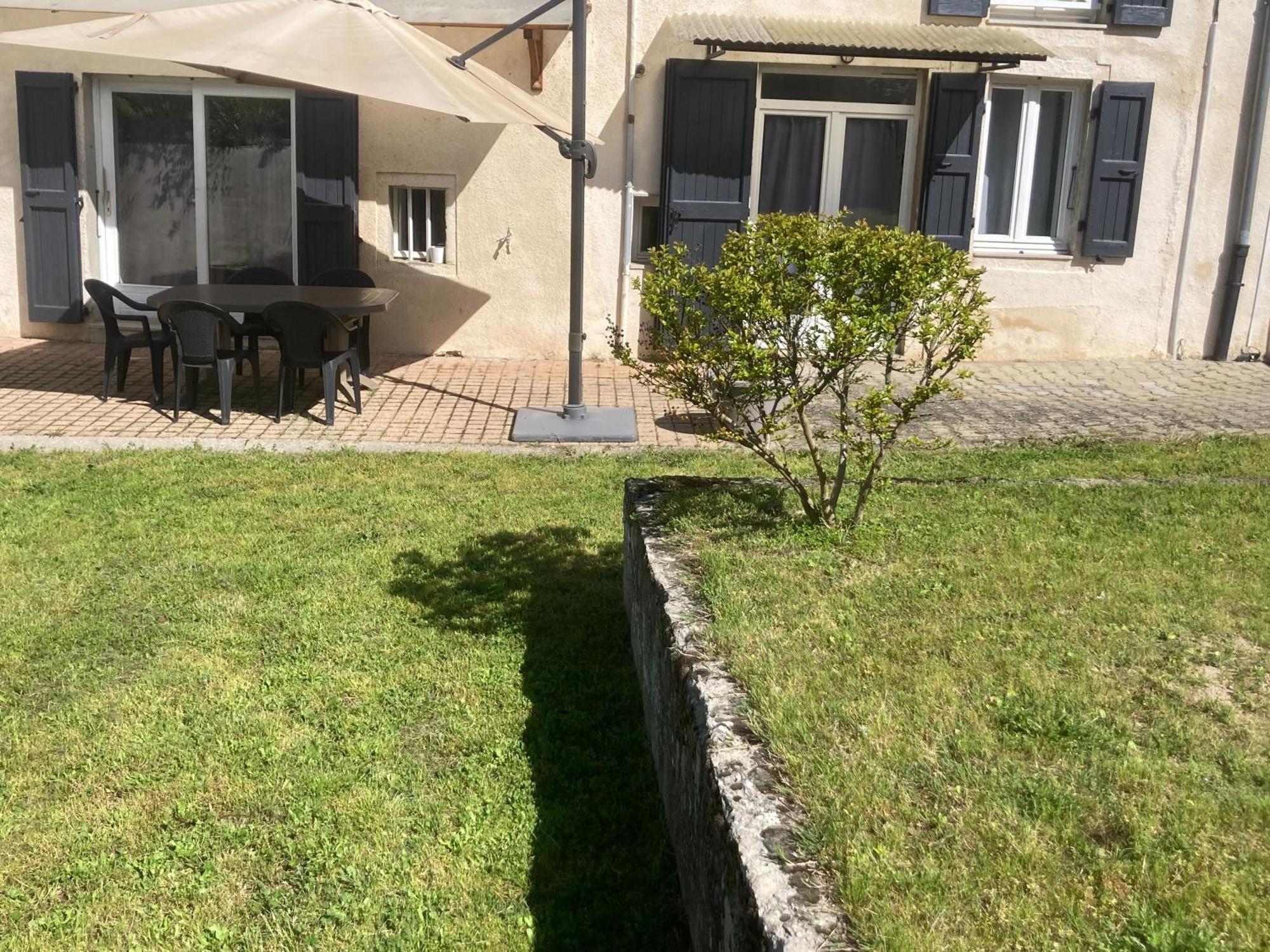 A Deux Pas Du Rhone Villa Sault-Brenaz Luaran gambar